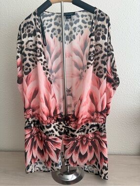 Marciano Pink and Black Floral Leopard Kimono